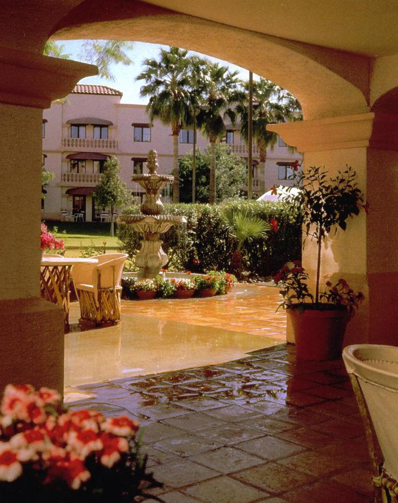 Windmill Suites Surprise - Phoenix, Ascend Hotel Collection Exterior photo
