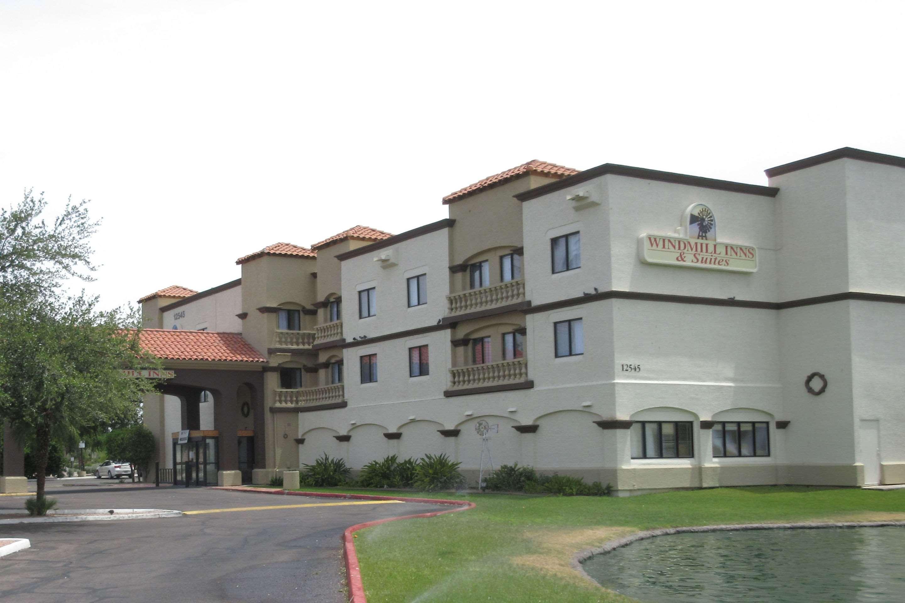Windmill Suites Surprise - Phoenix, Ascend Hotel Collection Exterior photo