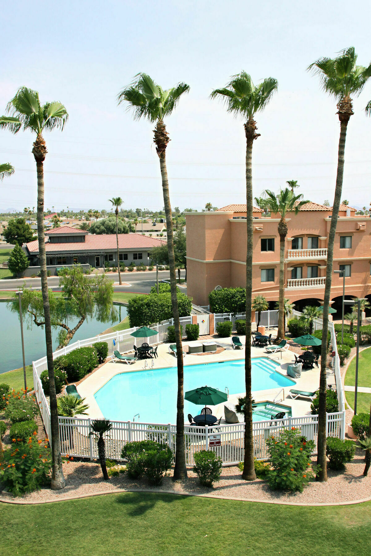 Windmill Suites Surprise - Phoenix, Ascend Hotel Collection Exterior photo